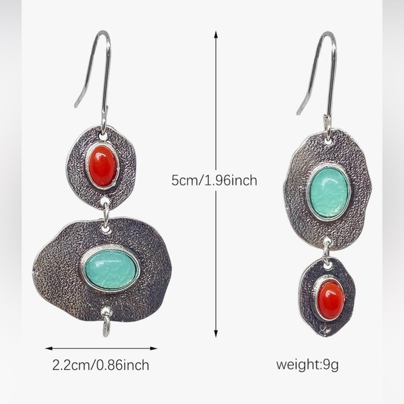 Mismatched Drop Earrings - Picture 9 of 9